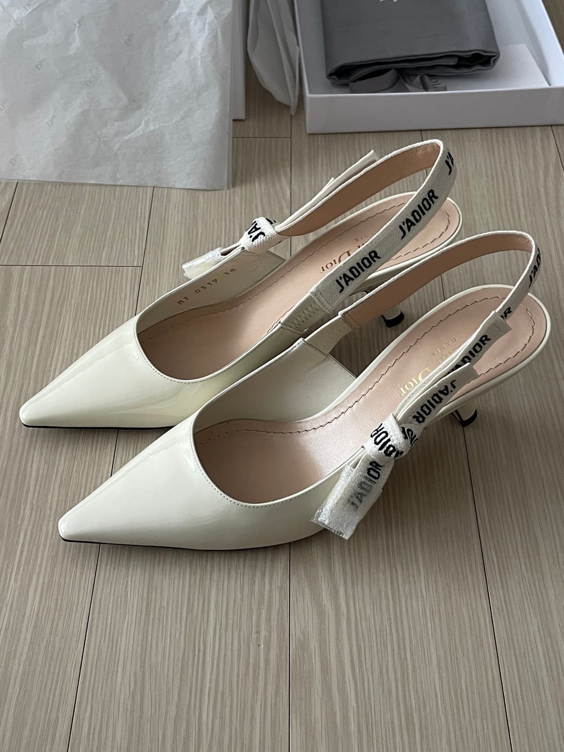 Dior  J'ADIOR 슬링백 펌프스 Off White 38 상품이미지3