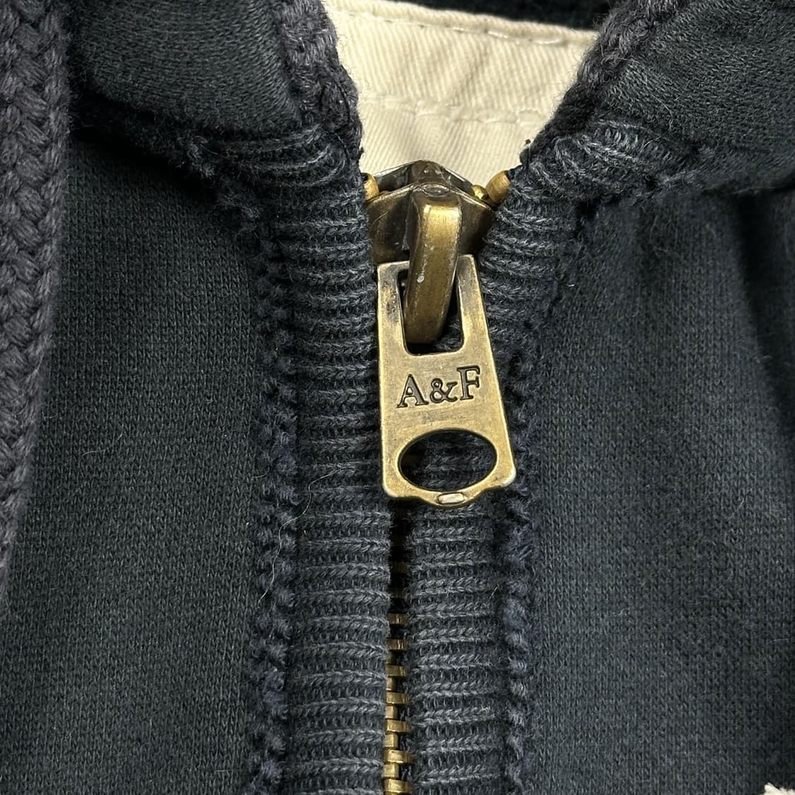 아베크롬비 og y2k 후드집업 네이비 S 상품이미지5