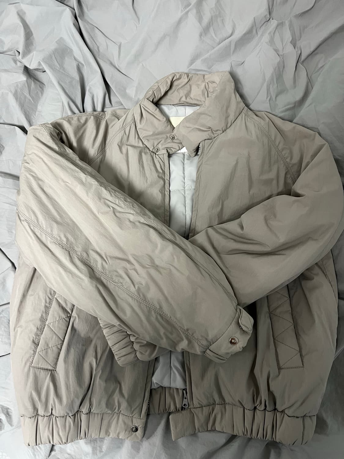 [PRTPRT 콜라보] 패디드 해링턴 블루종 GREY MIST 상품이미지1