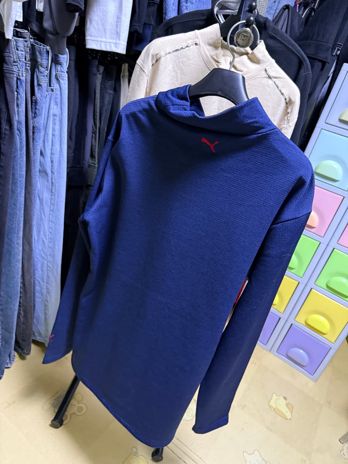 안녕하세요 푸마 기모 터틀넥 모크넥 티셔츠 100사이즈 판매합니다 상품이미지2