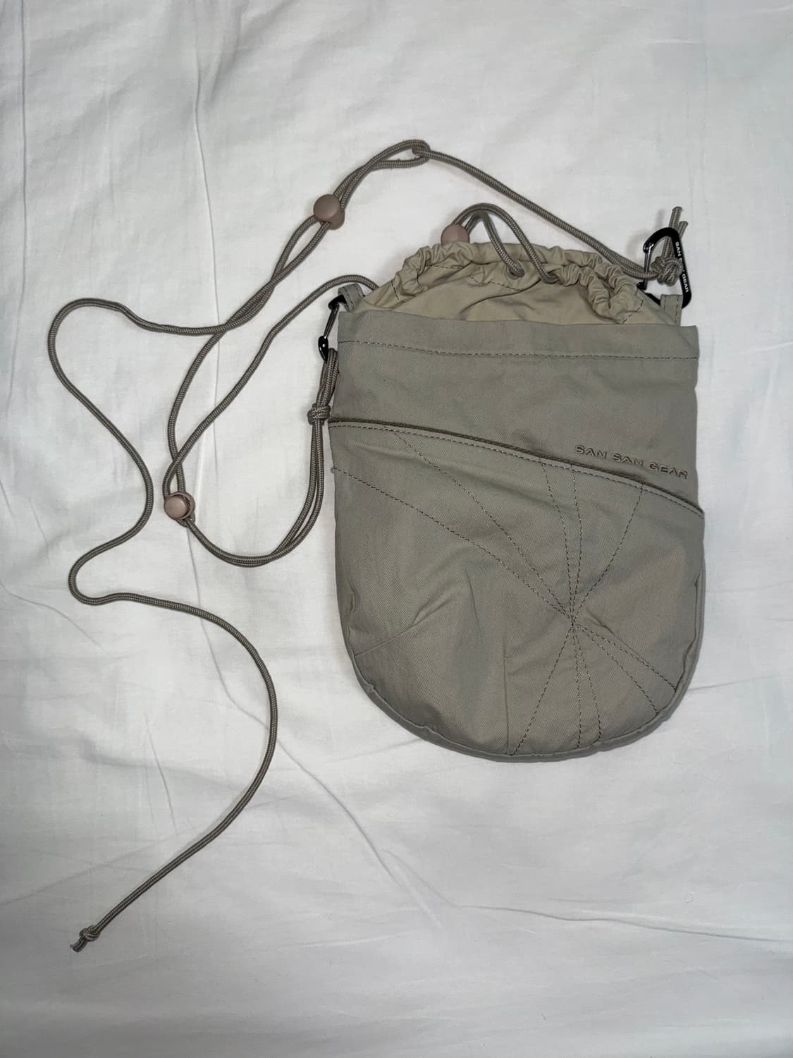 Sansan Gear Varied Cross Bag Beige 25SS 상품이미지1