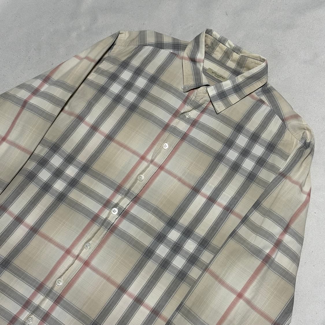 L 버버리 베이지 체크셔츠 상품이미지2