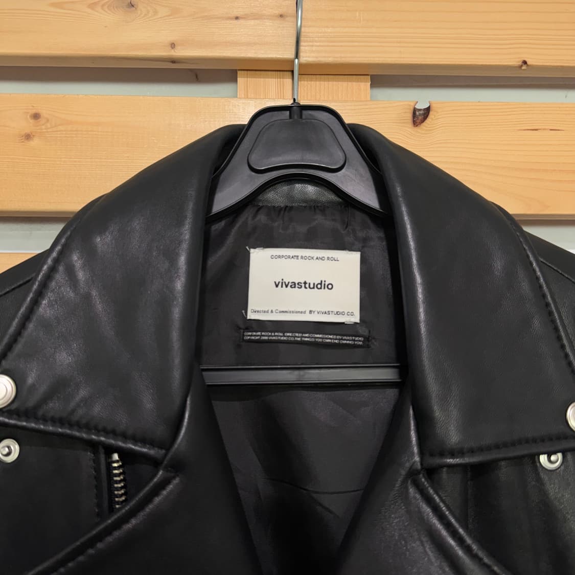 비바스튜디오 가죽자켓 상품이미지2