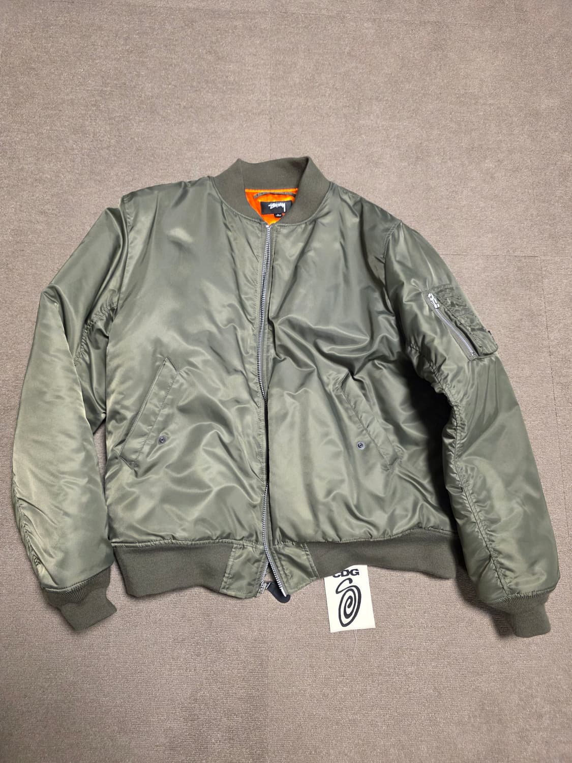 [L] 스투시 x CDG MA-1 자켓 올리브 상품이미지3