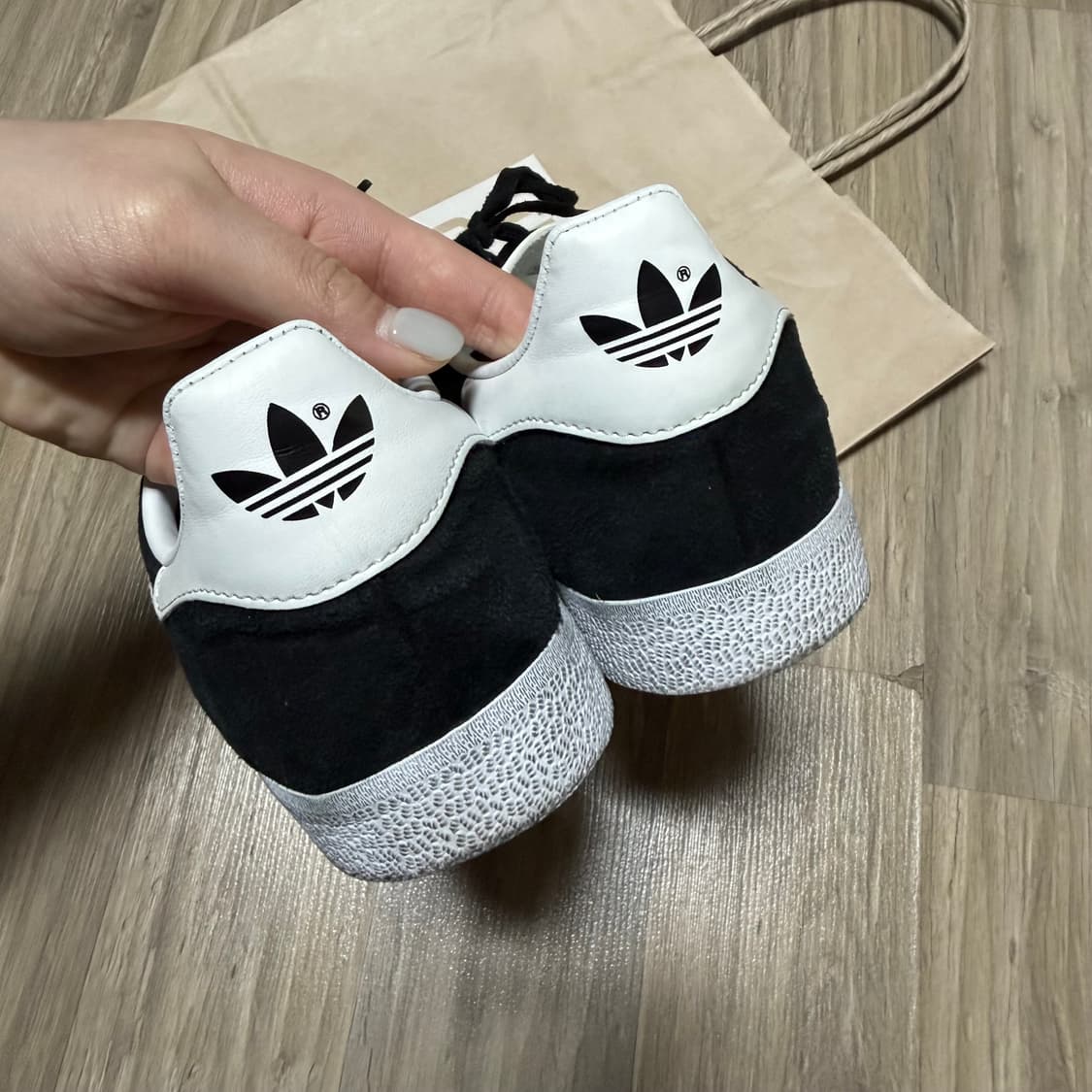 [ADIDAS] 아디다스 BB5476 가젤 코어블랙 260 상품이미지2