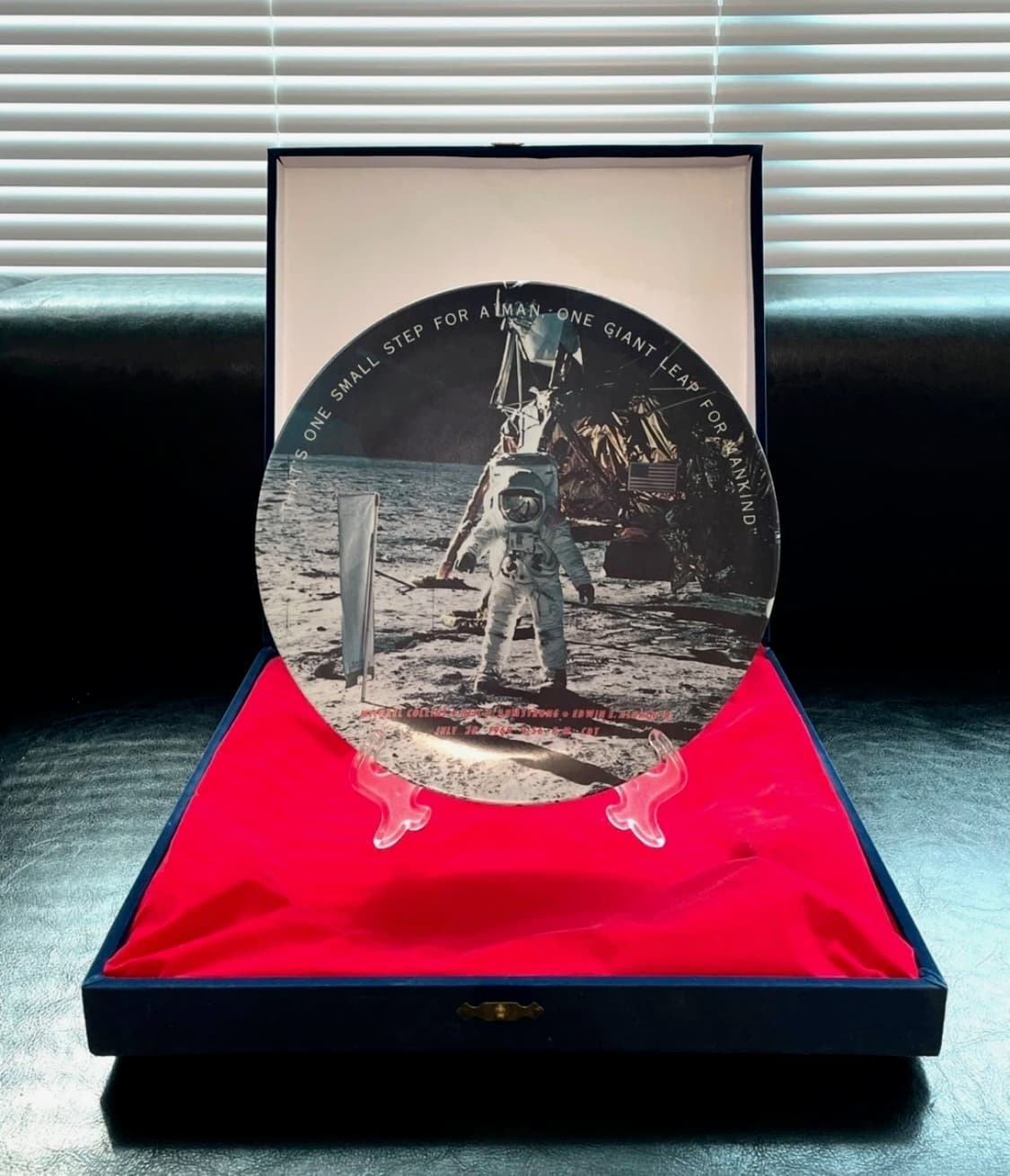 NASA 아폴로 11호 25주년 기념 접시 상품이미지1