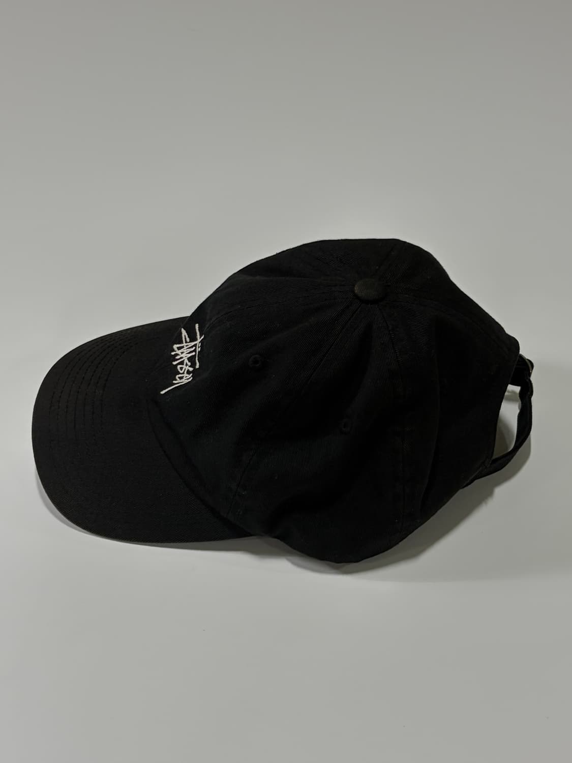 스투시(Stussy) 빈티지 블랙 볼캡 모자 상품이미지3