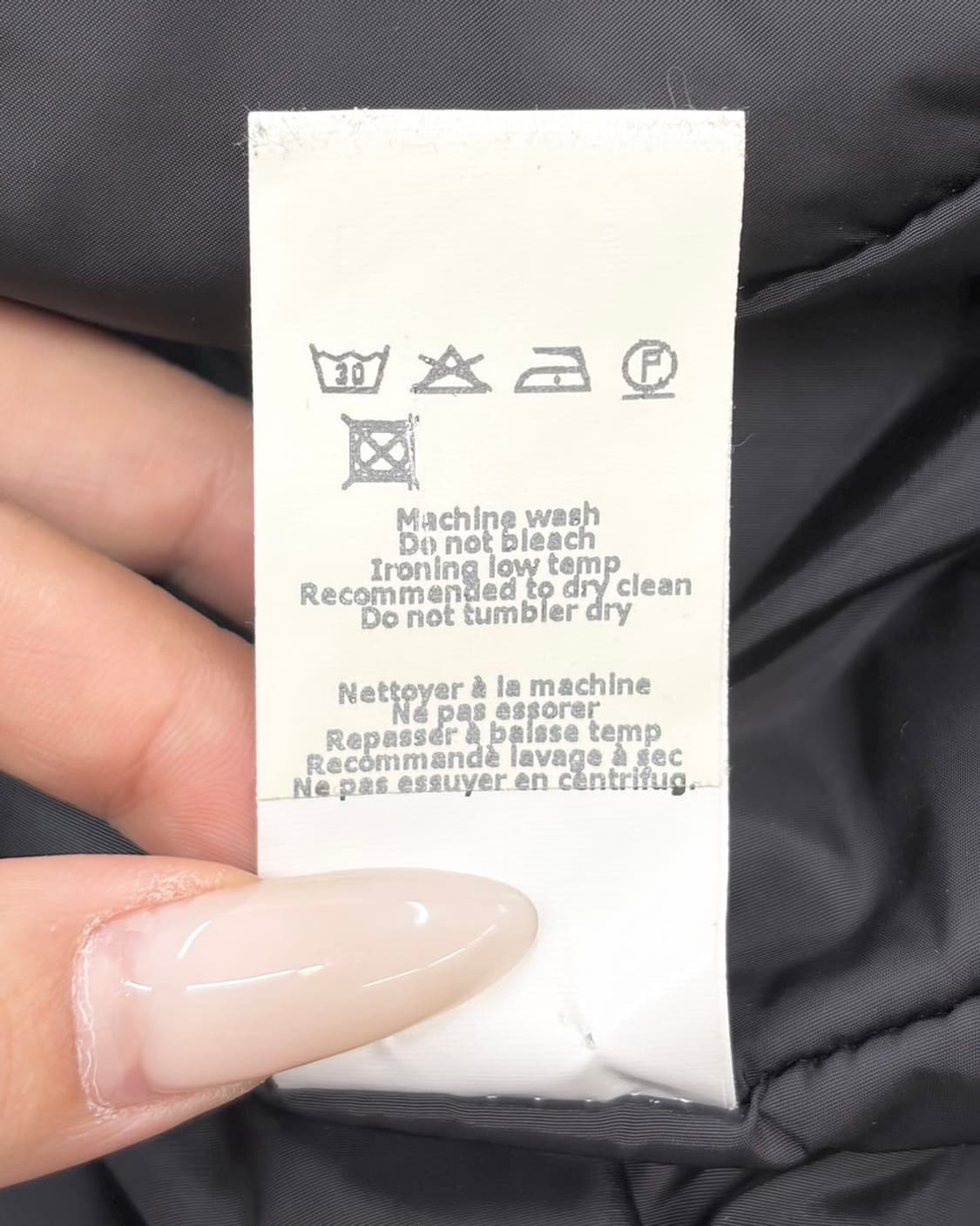 질샌더 블랙 나일론 혼방 벨티드 코트  상품이미지10