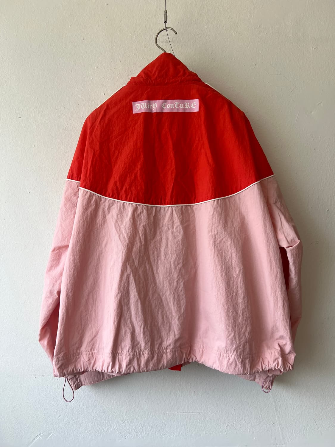 쥬시꾸뛰르 여성 레드 바람막이점퍼 매쉬바람막이 상품이미지3