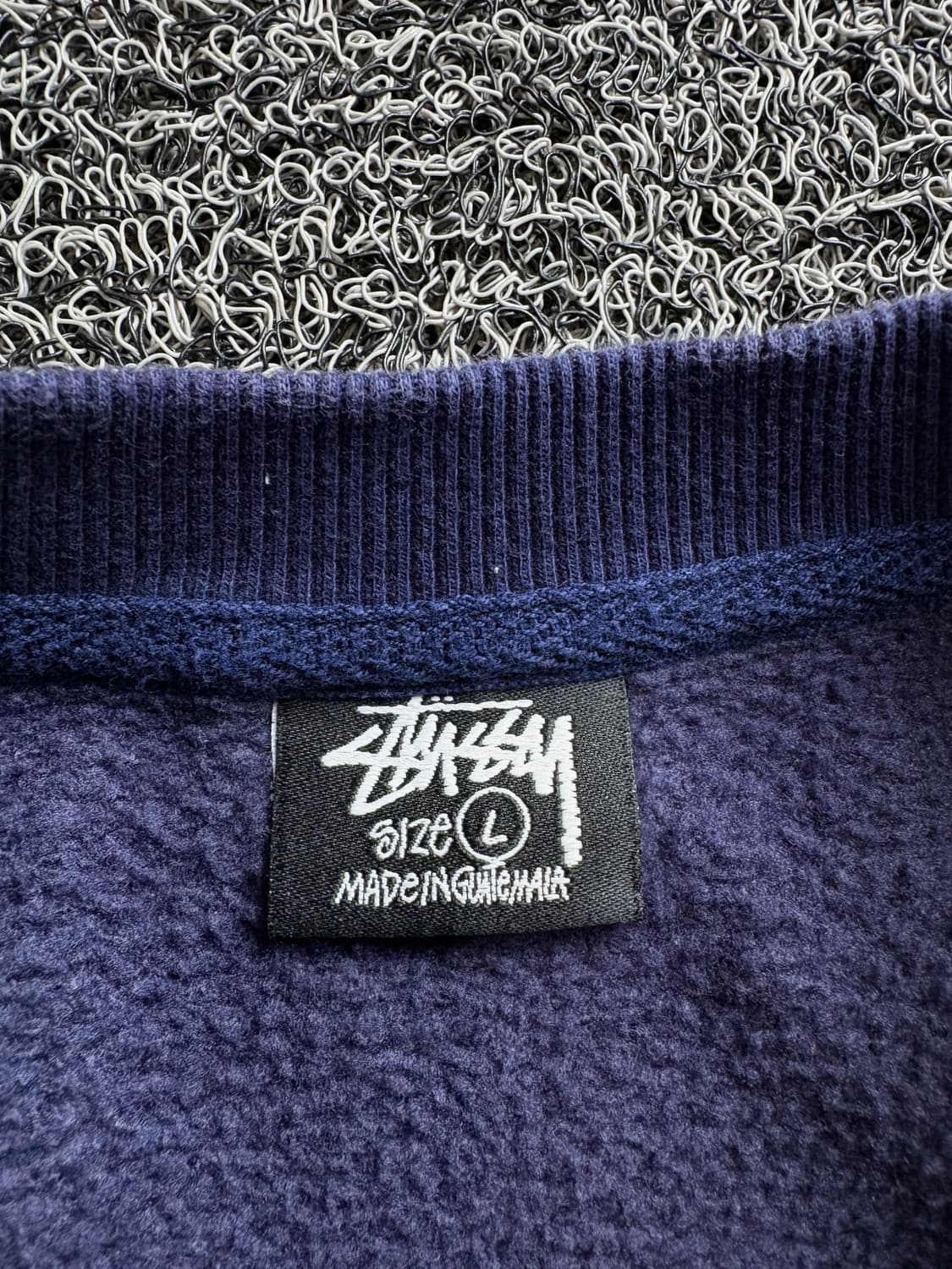 스투시 시그니처 빅로고 크루넥 맨투맨 3033 상품이미지3