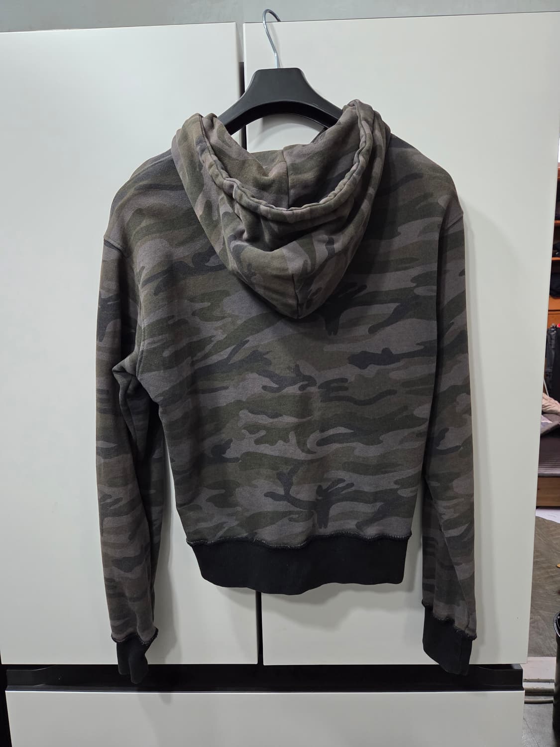 아캄 후드집업 1 블랙 contrast logo zip-up hoodie 상품이미지2