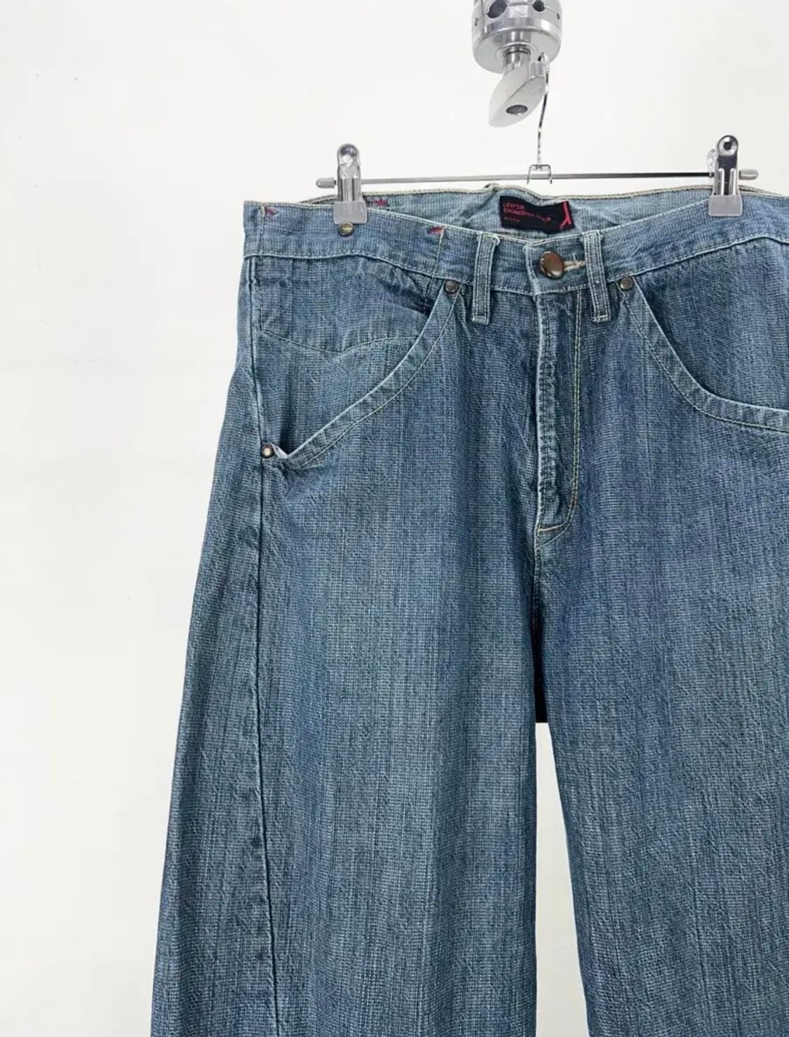리바이스 엔지니어드 루즈핏 신치백 데님팬츠 상품이미지2