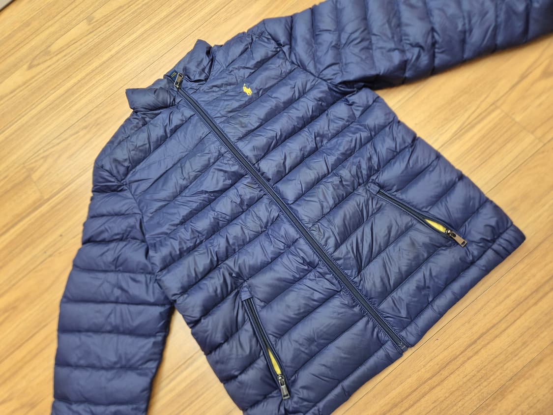 폴로 랄프로렌 남아용 경량 패딩 L사이즈입니다. 14-16세 아이들에게  상품이미지1