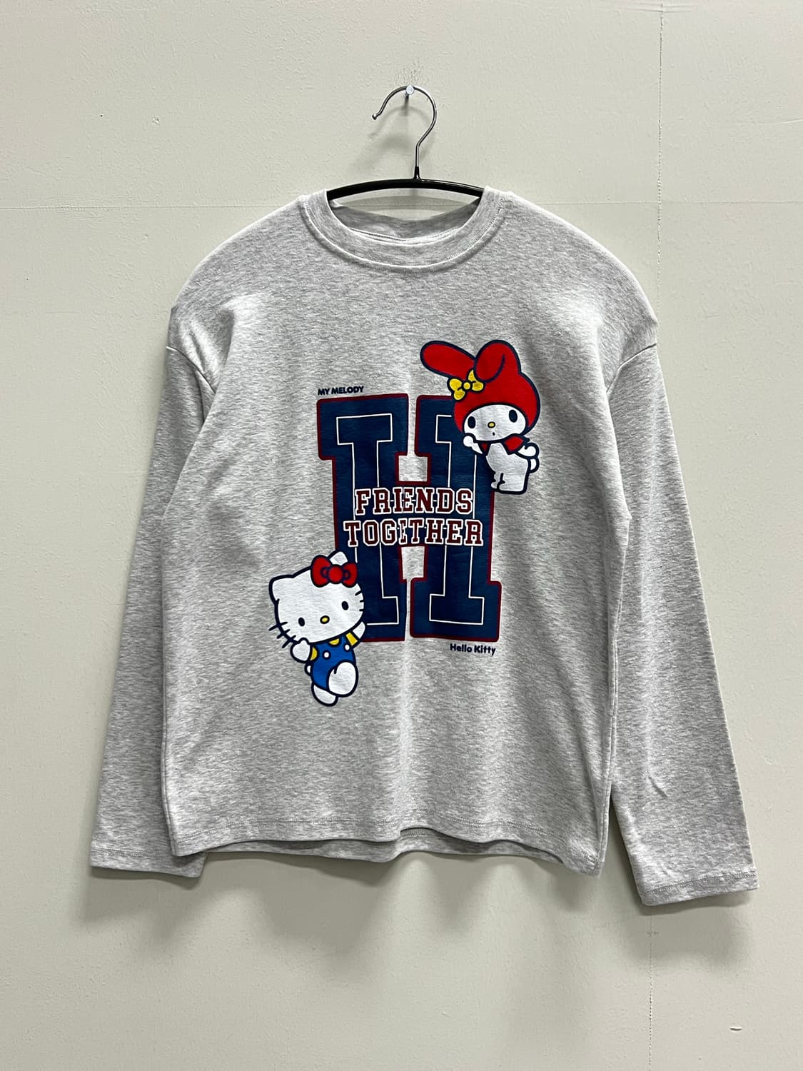 ZARA 헬로키티 롱 슬리브 상품이미지2