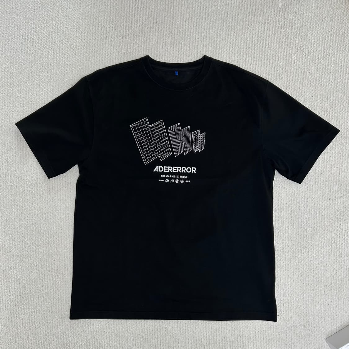 아더에러 TTS 티셔츠 상품이미지3