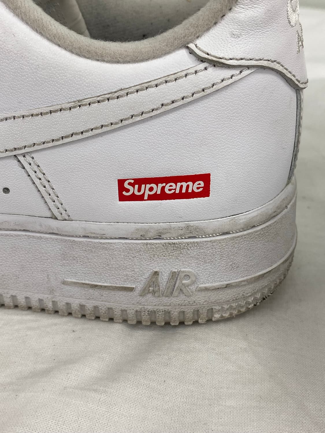 슈프림 x 나이키 에어포스 화이트 240 <87> 상품이미지5