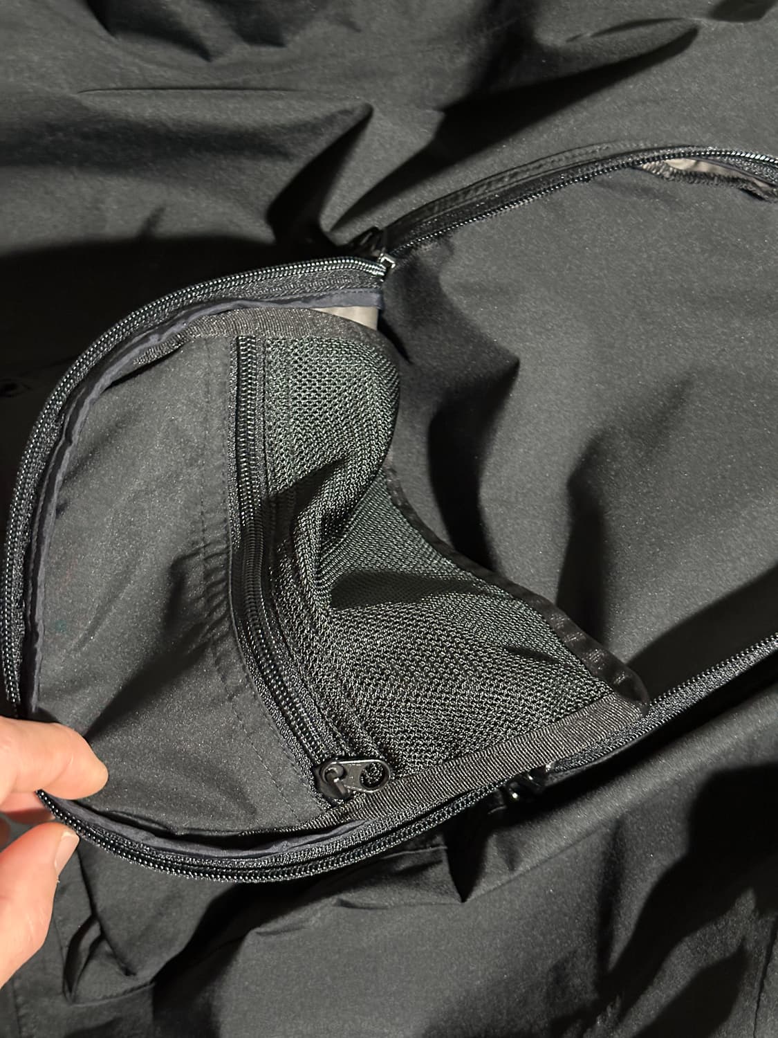 슈프림 22SS 팩라이트 Gore-Tex 자켓 블랙 L / 정품 상품이미지10