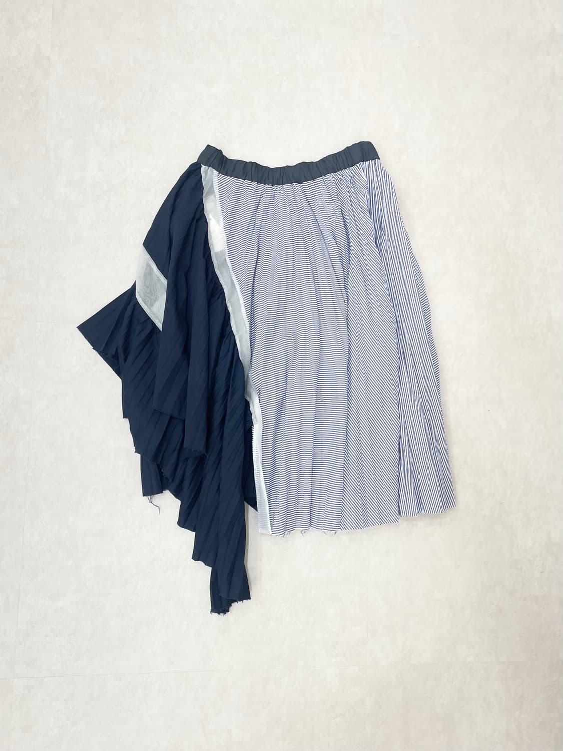 sacai asymmertic pleats skirt 상품이미지4