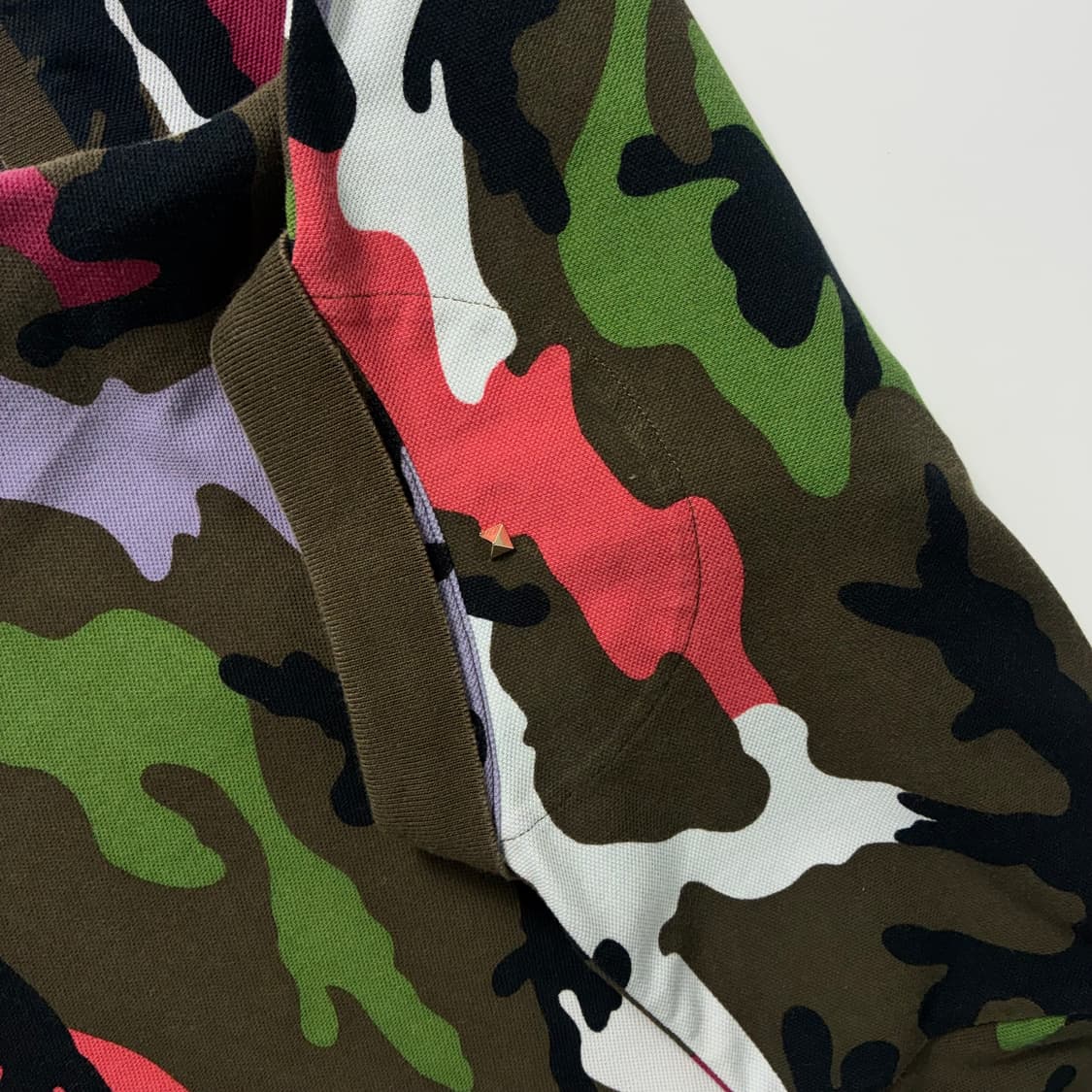 Valentino  발렌티노 카모플라주 PK 티셔츠  상품이미지5