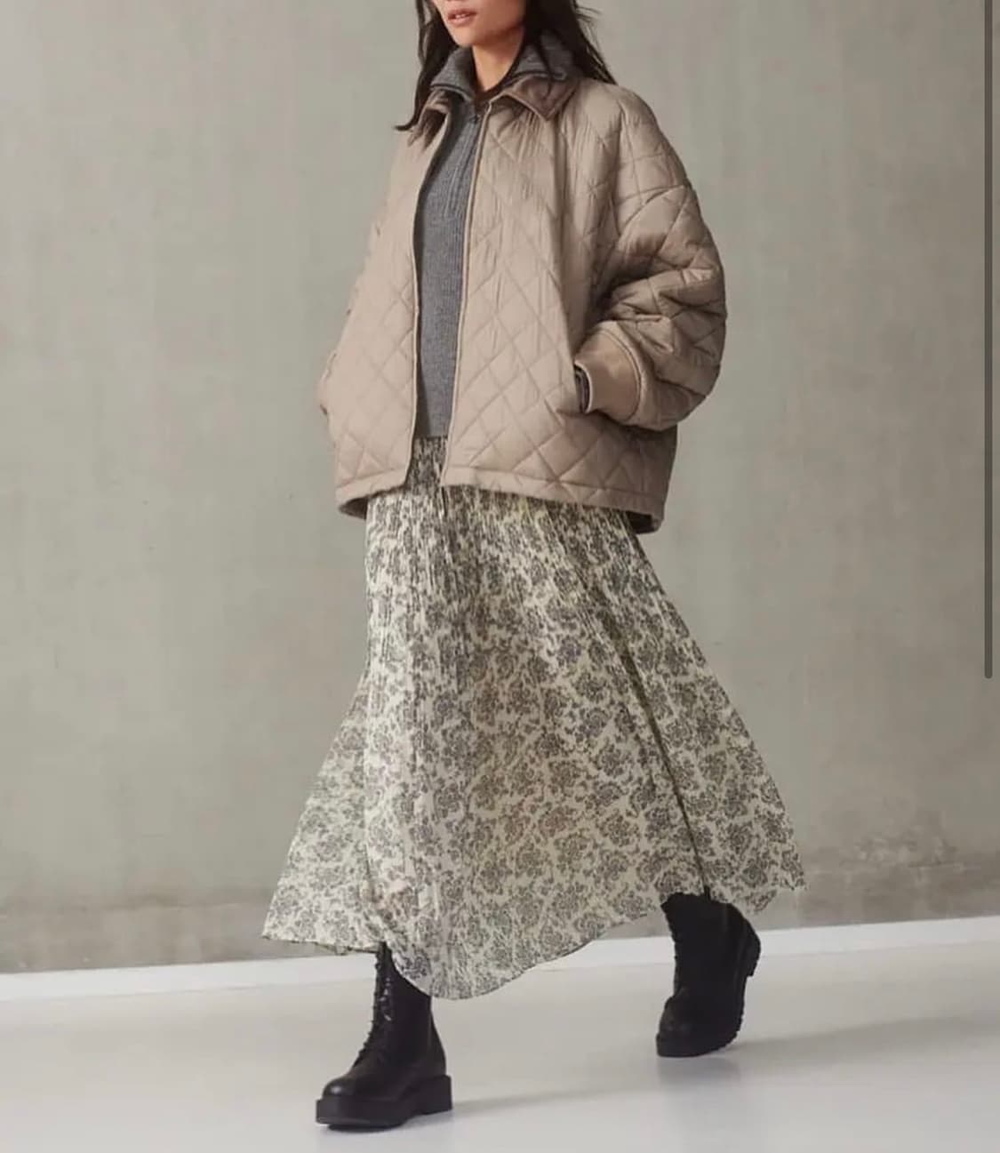 유니클로 PUFFTECH블루종 경량패딩 상품이미지2