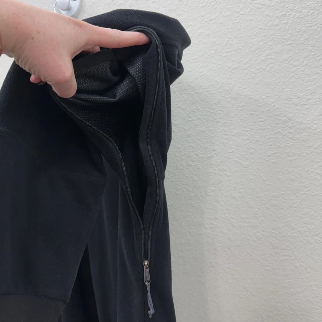 마운틴하드웨어 윈드스토퍼 테크 플리스 자켓 블랙 상품이미지4