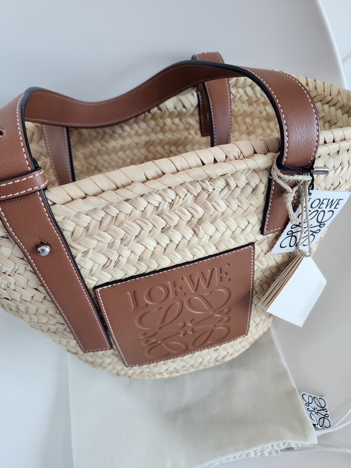 로에베 바스켓 라피아백(미듐) 상품이미지2