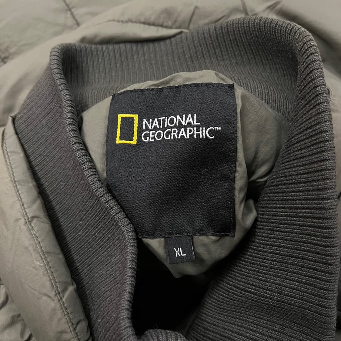 [정품/XL] 내셔널지오그래픽 패딩 점퍼 카키 b10 상품이미지5