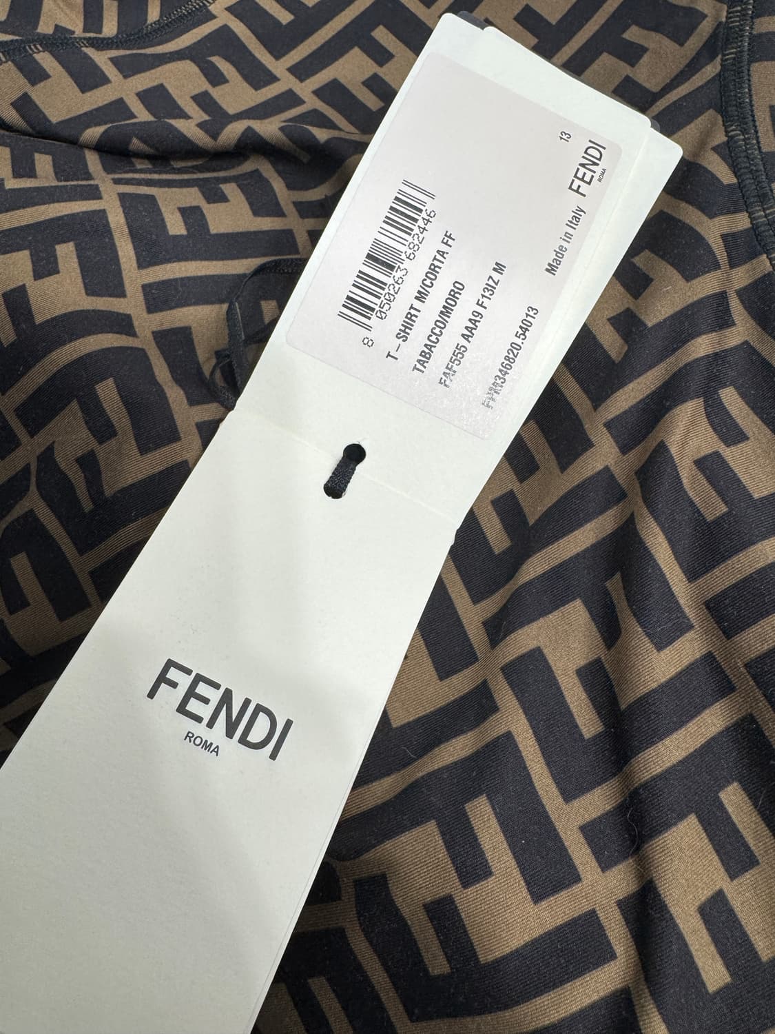 펜디 티셔츠 M사이즈 상품이미지3