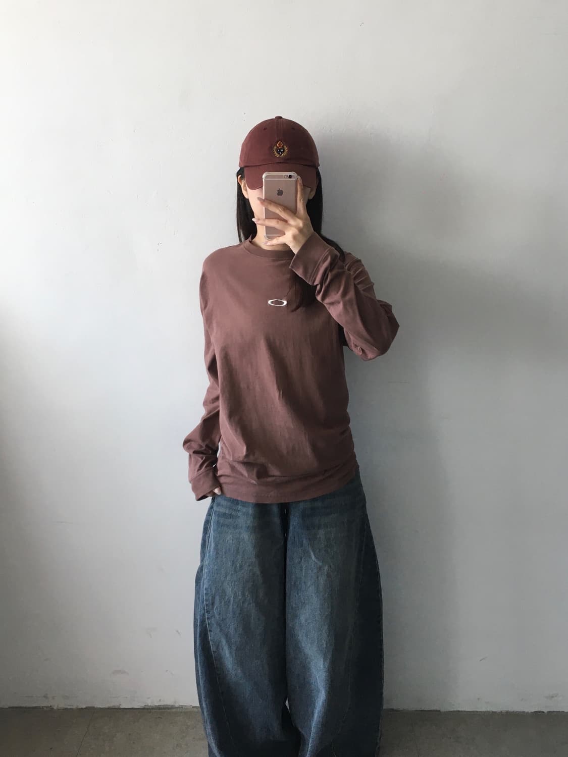 오클리 중앙로고 롱슬리브 상품이미지2