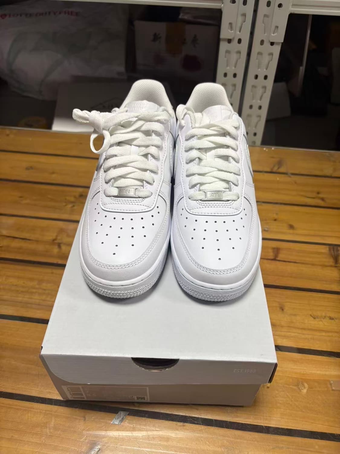 나이키 에어포스 107 Nike Air Force 1 07 새상품 정품 상품이미지8