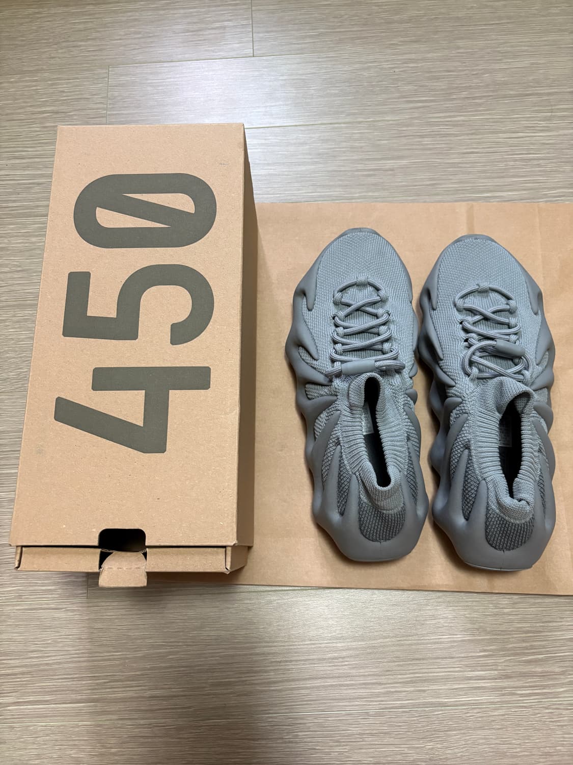 아디다스 이지 450 스톤 그레이 270 상품이미지1