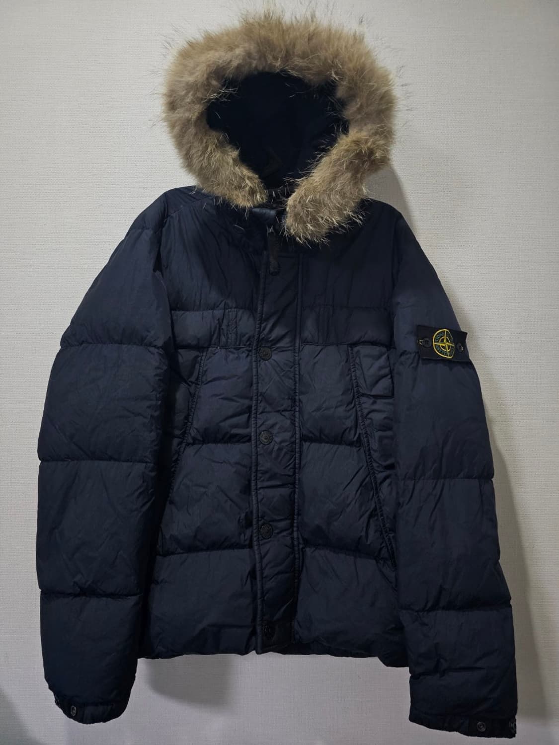 정품 스톤아일랜드 패딩 100 / L 상품이미지1