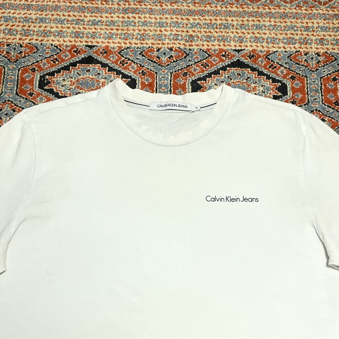 캘빈클라인 스몰로고 화이트 말랑면 반팔티셔츠 남성M 상품이미지2