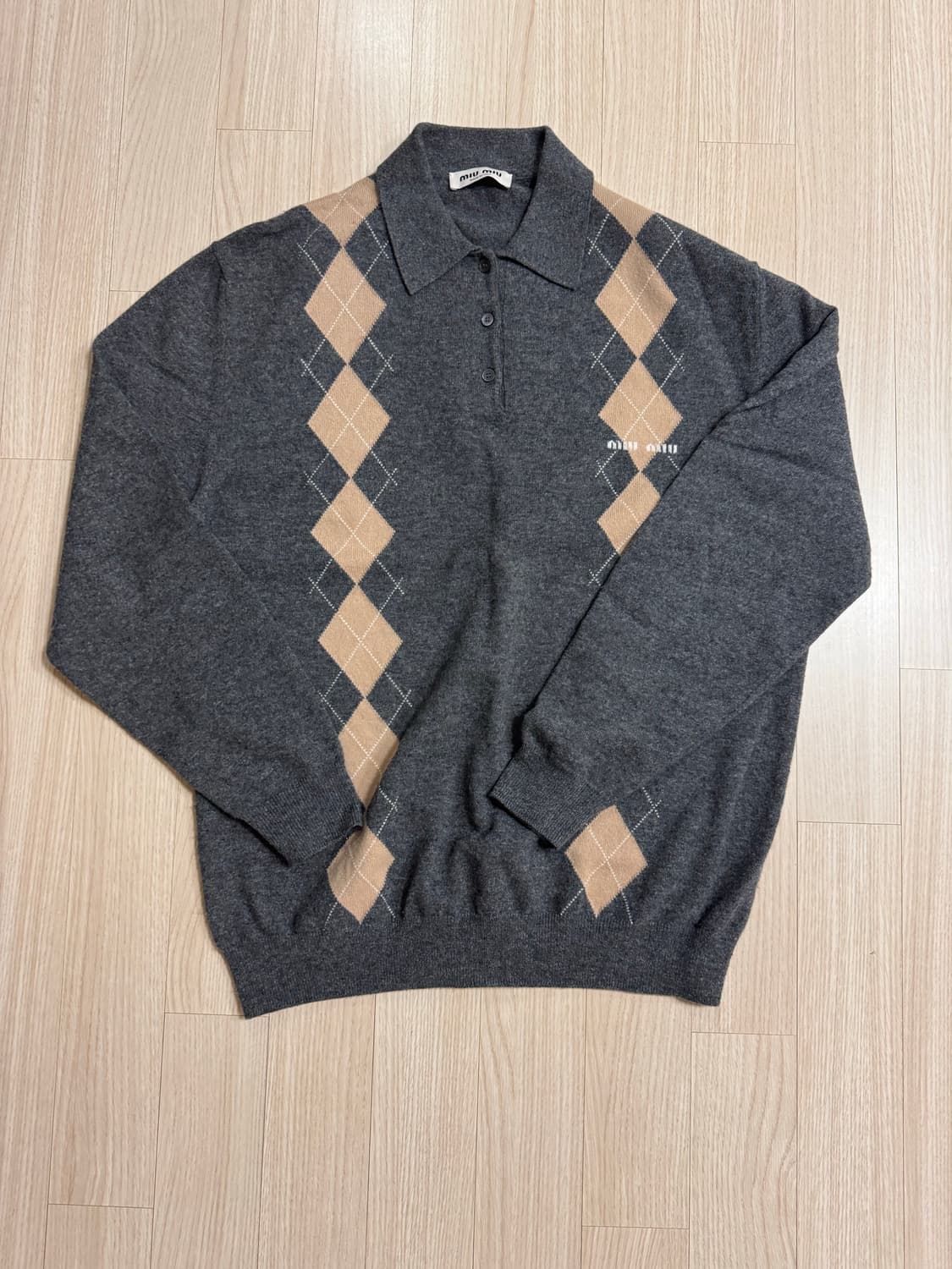 미우미우 아가일 캐시미어 니트 44사이즈(105) 상품이미지1