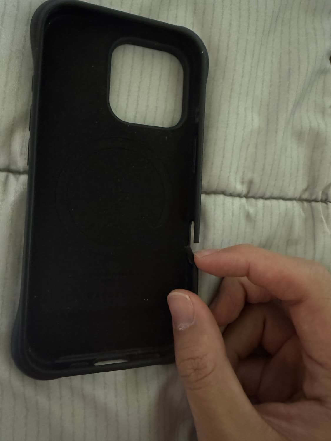 케이스티파이 16프로 리플 케이스 상품이미지4