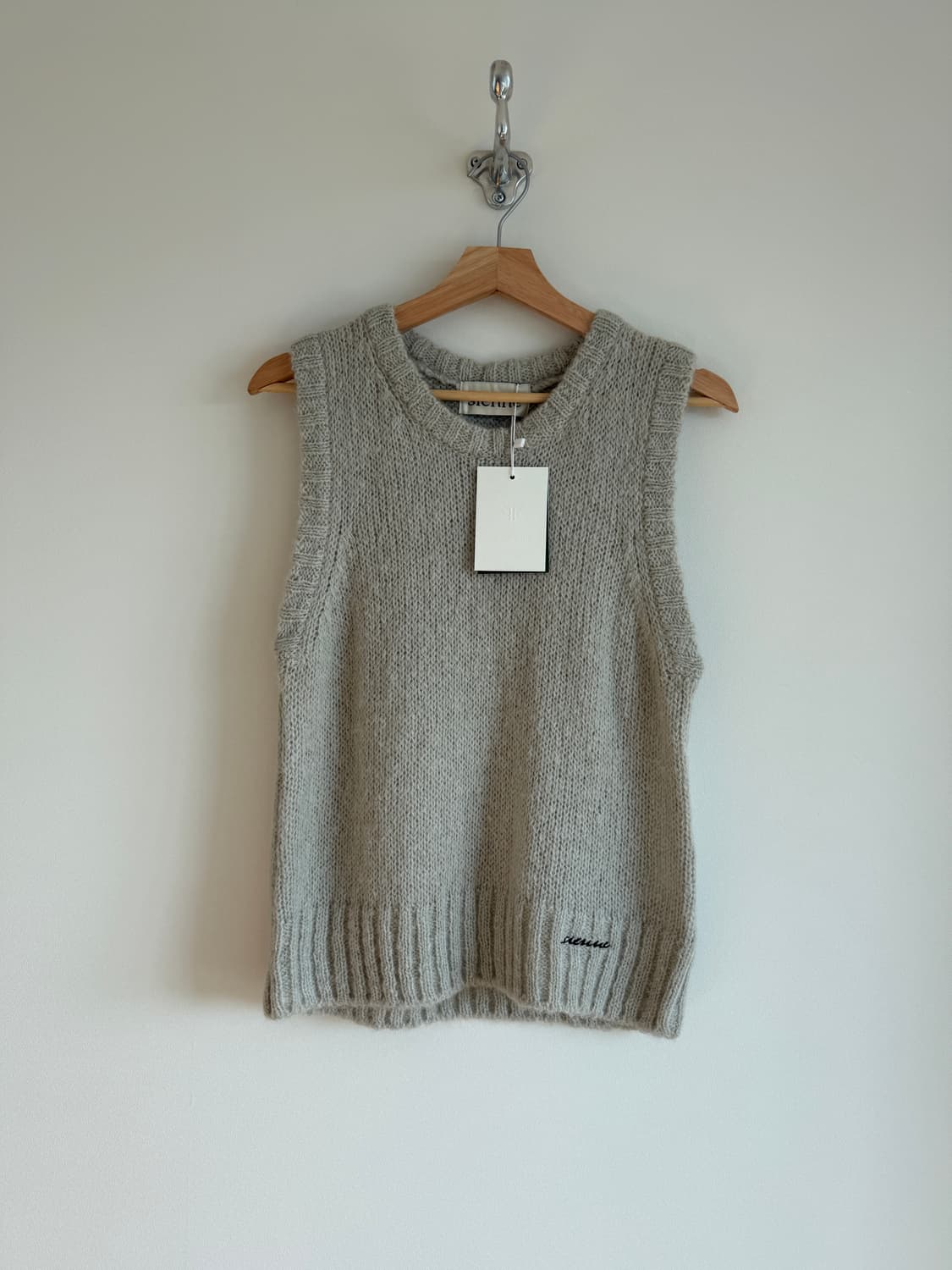 시엔느(sienne) 모헤어&알파카 니트 베스트(택 달린 제품) 상품이미지1