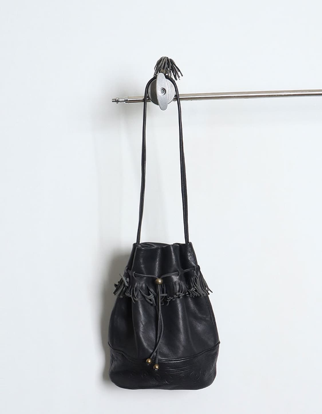 ANNE KLEIN II Leather Bucket Bag 상품이미지1