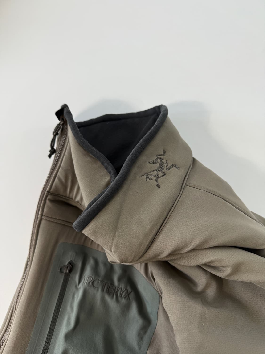 아크테릭스 루즈핏 00‘s 폴라텍 플리스 자켓 상품이미지2