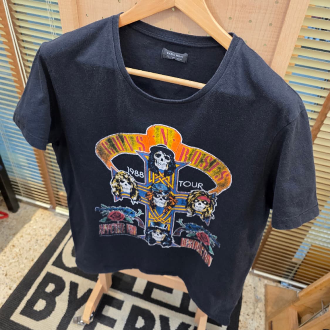[ZARA] Guns N' Roses Tour 1988
 상품이미지5