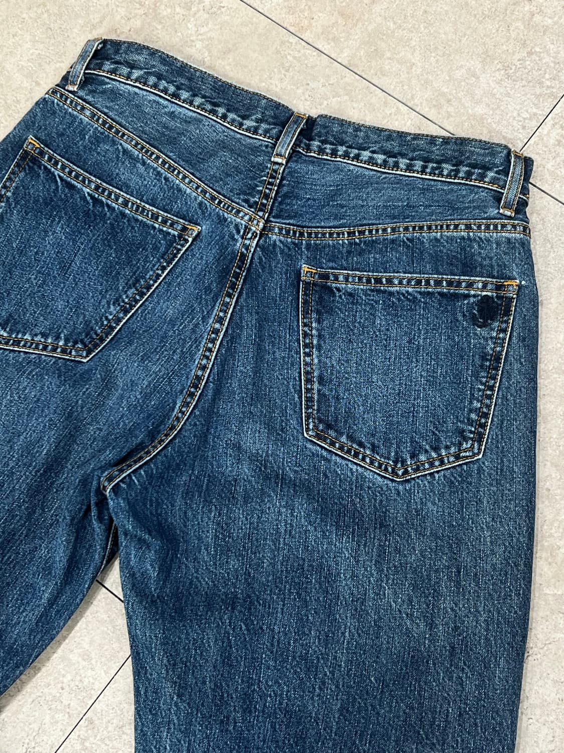 유니클로 X JW 앤더슨 일자핏 중청 데님 팬츠 상품이미지7