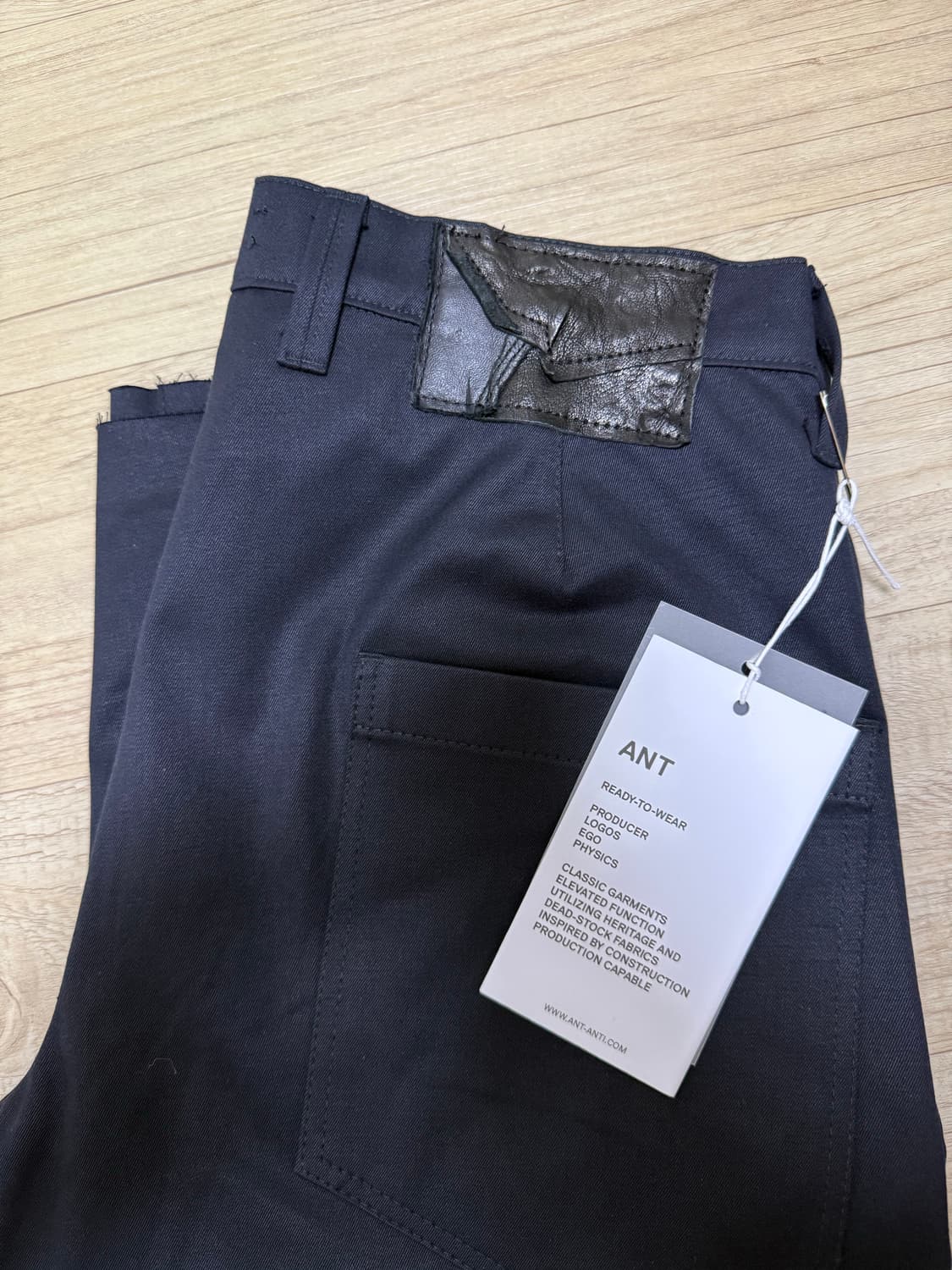 ANT / ANTI 1 OF 1 JORTS PANTS 상품이미지3