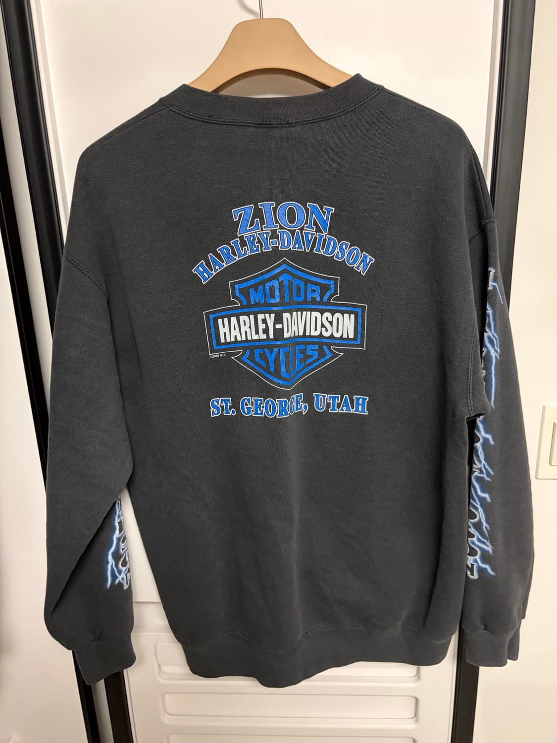 [L] 2000 빈티지 할리데이비슨 라이트닝 스웻셔츠 상품이미지2