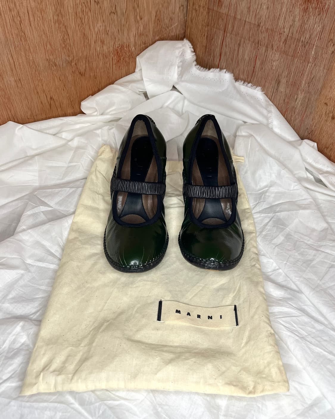 마르니 그린 페이턴트 메리제인 미드힐 펌프스 상품이미지3