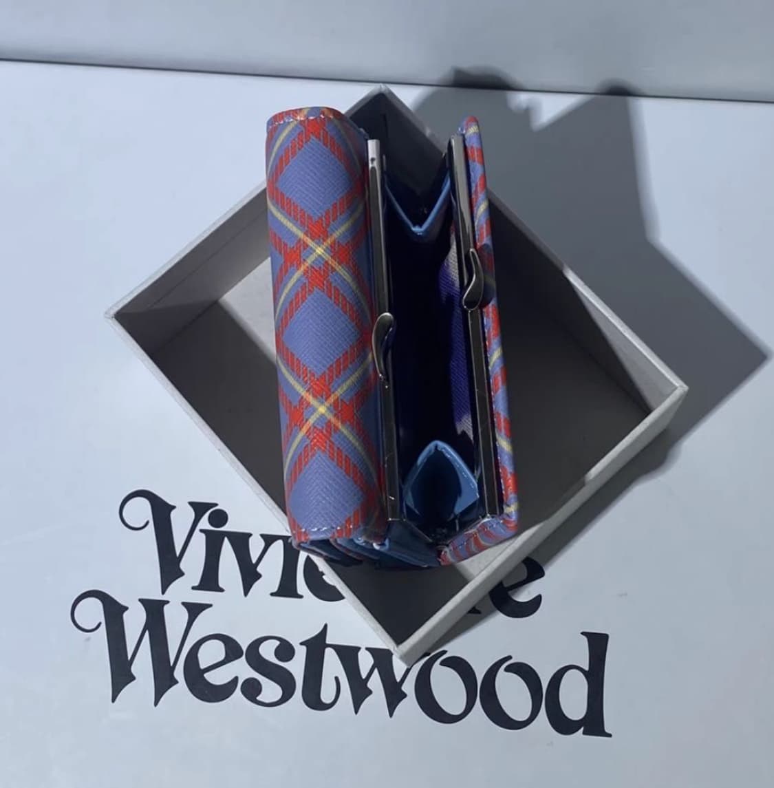 비비안웨스트우드 아카이브 은장 orb 패턴 하프월렛 반지갑(풀구성) 상품이미지5