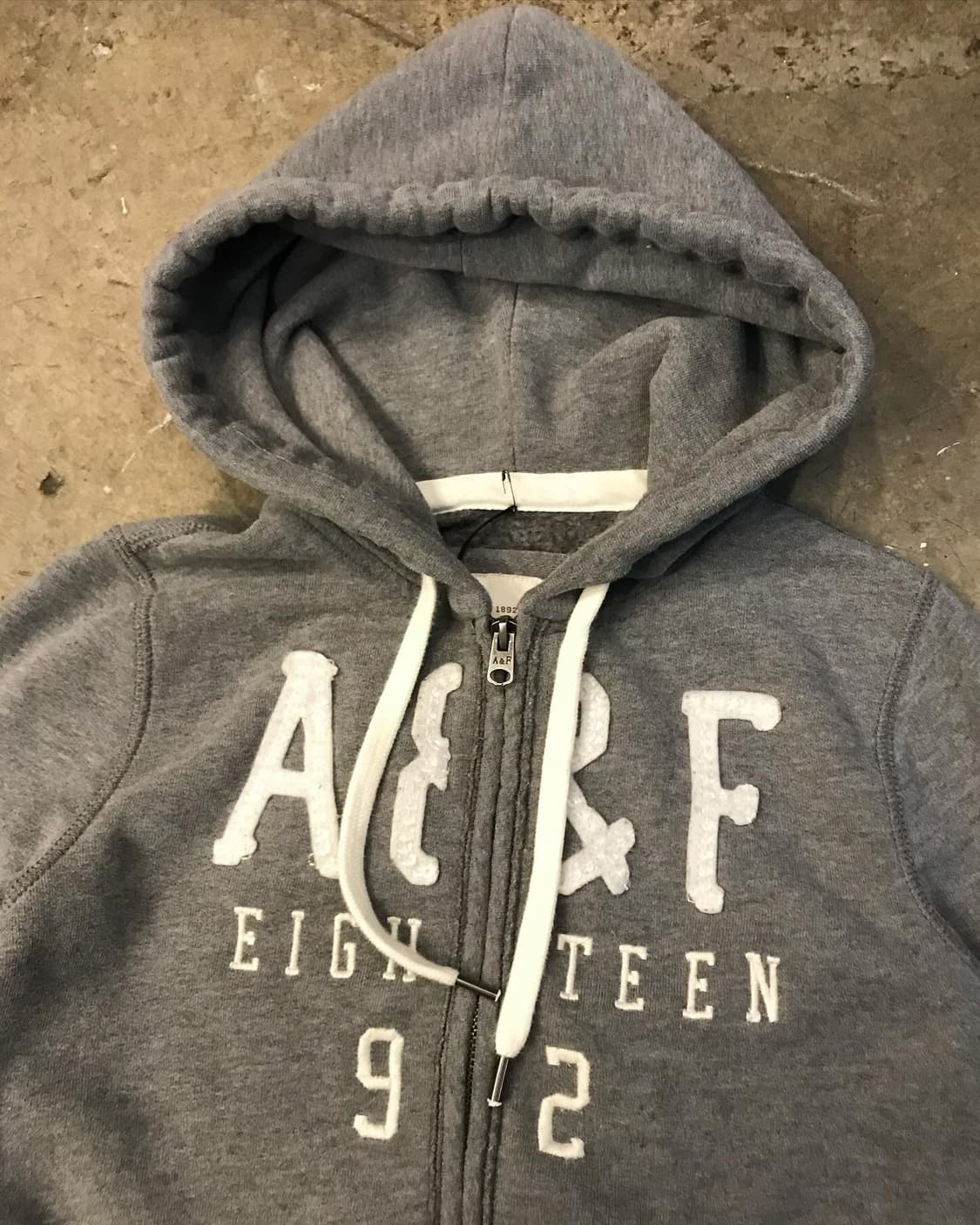 Abercrombie Logo Hood Zip-Up 상품이미지8