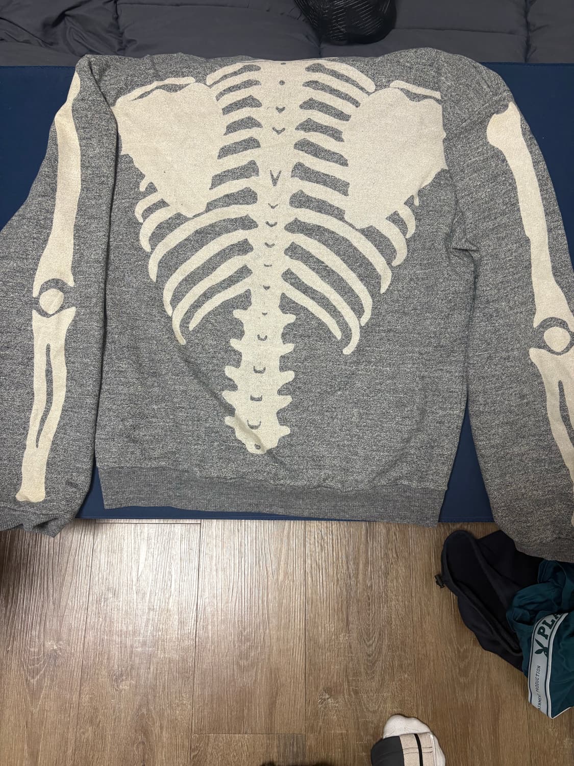 캐피탈 본 맨투맨 4size 상품이미지1