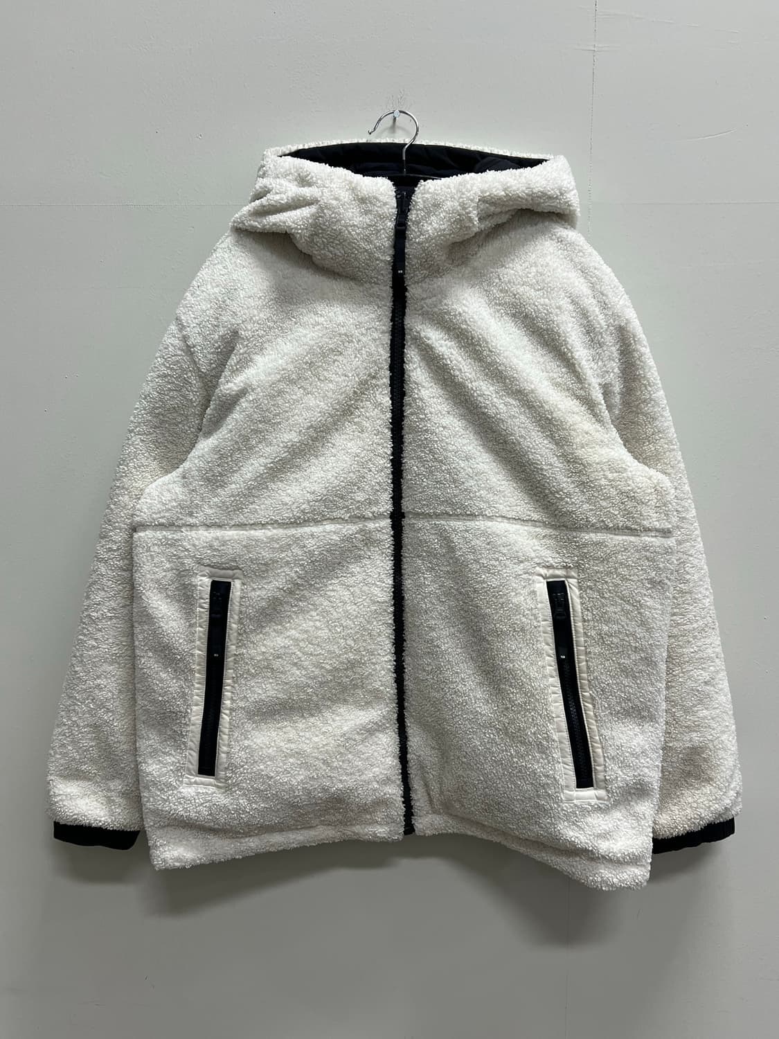 (XL) K2 비숑 셰르파 양털 리버시블 구스다운 자켓 아이보리/블랙 상품이미지5