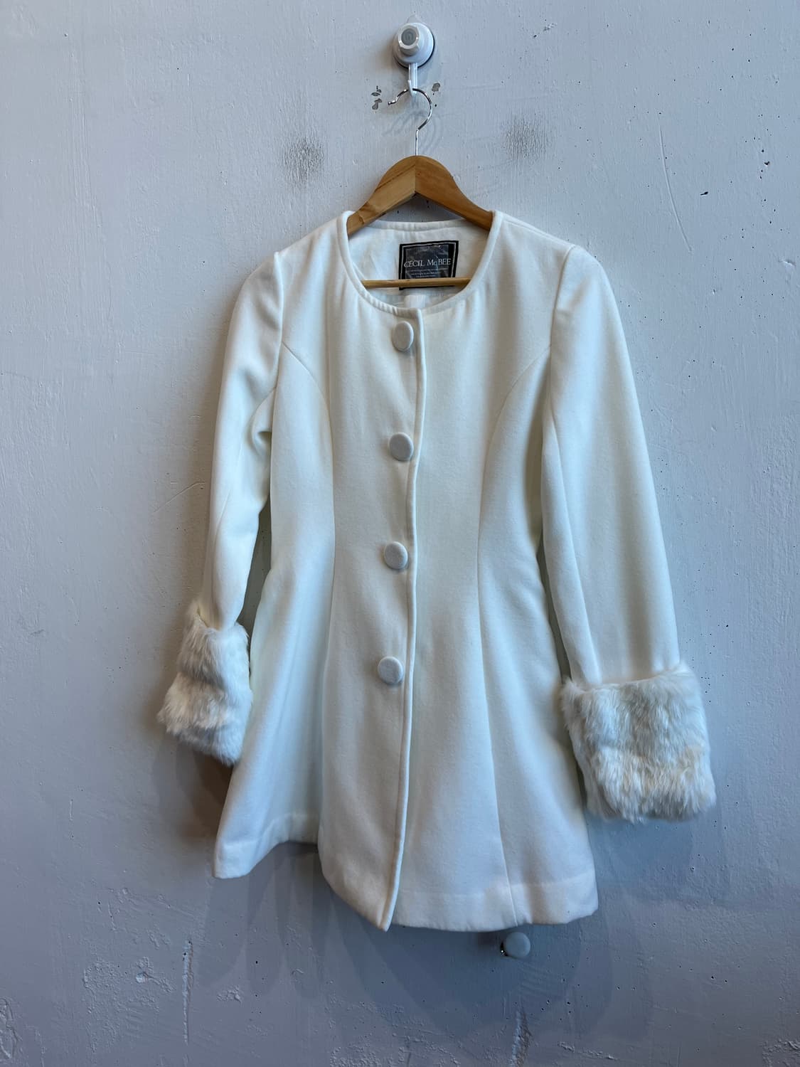 세실맥비 퍼 갸루 코트  상품이미지1