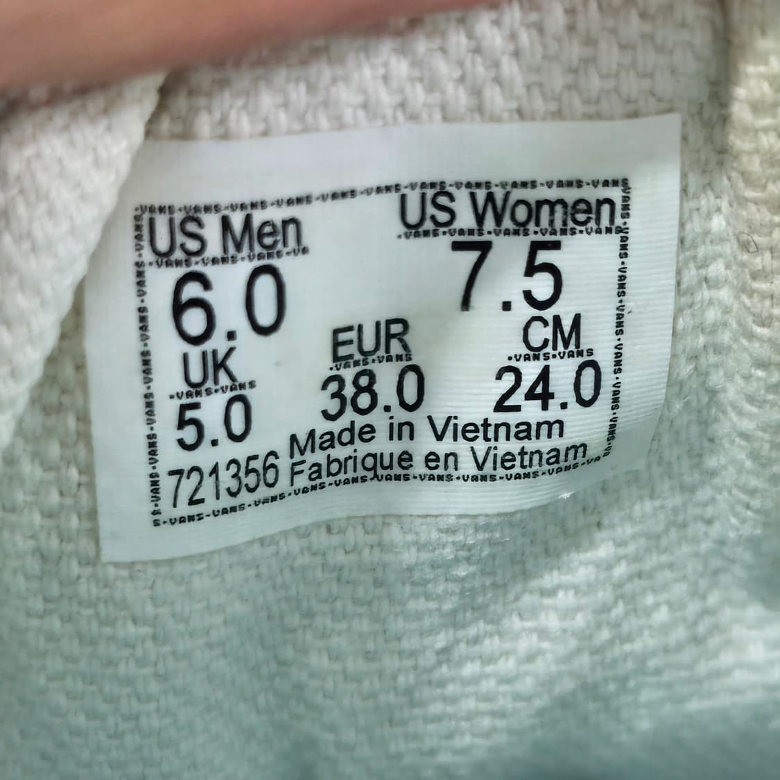 240 반스 올드스쿨 x 스펀지밥  상품이미지10