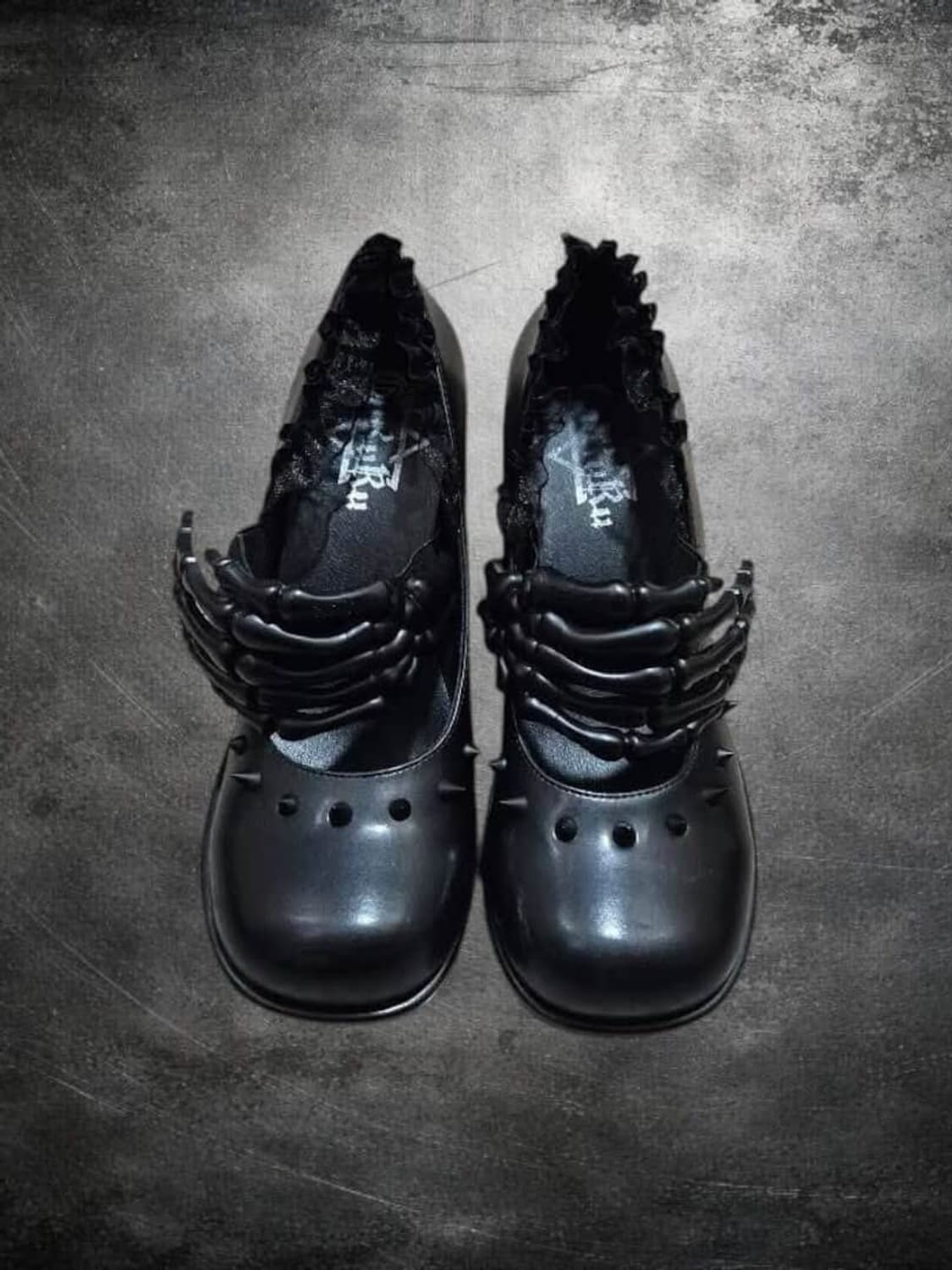 [GURURU] Gothic punk heels 상품이미지1